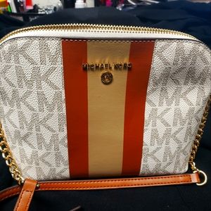 Michael kor crossbody ,white/brown